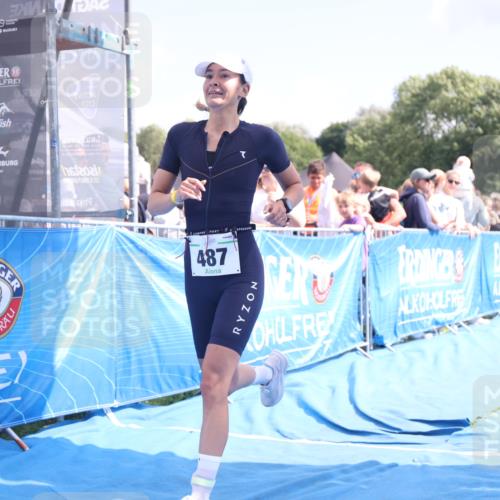 25.08.2024 - Elbe Triathlon Hamburg H.Heesch http://msf.ph/oto/6880248 25.08.2024 11:53:41 Ziel 475, 477, 487, 1508, 1569 meine-sportfotos.de