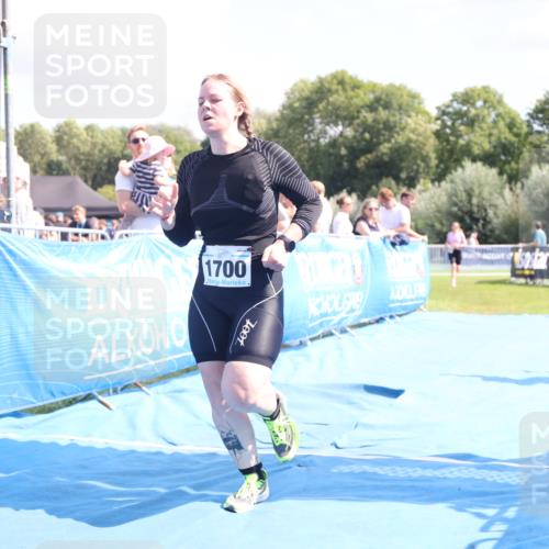 25.08.2024 - Elbe Triathlon Hamburg H.Heesch http://msf.ph/oto/6880252 25.08.2024 12:23:26 Ziel 1668, 1700 meine-sportfotos.de