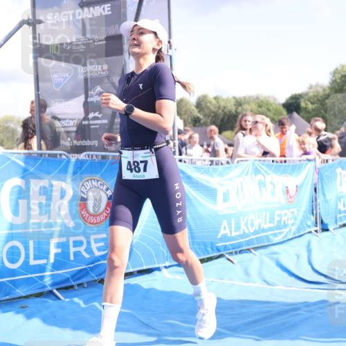 25.08.2024 - Elbe Triathlon Hamburg H.Heesch http://msf.ph/oto/6880257 25.08.2024 11:53:41 Ziel 475, 477, 487, 1508, 1569 meine-sportfotos.de