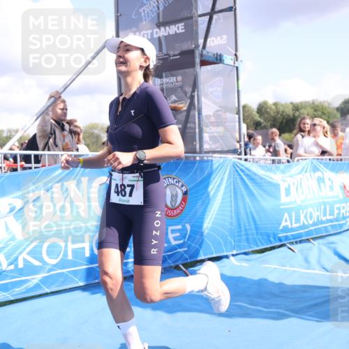 25.08.2024 - Elbe Triathlon Hamburg H.Heesch http://msf.ph/oto/6880264 25.08.2024 11:53:41 Ziel 475, 477, 487, 1508, 1569 meine-sportfotos.de