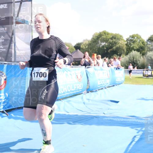 25.08.2024 - Elbe Triathlon Hamburg H.Heesch http://msf.ph/oto/6880265 25.08.2024 12:23:27 Ziel 1668, 1700 meine-sportfotos.de