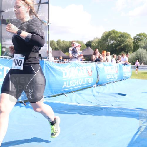 25.08.2024 - Elbe Triathlon Hamburg H.Heesch http://msf.ph/oto/6880270 25.08.2024 12:23:27 Ziel 1668, 1700 meine-sportfotos.de