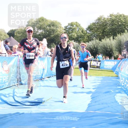 25.08.2024 - Elbe Triathlon Hamburg H.Heesch http://msf.ph/oto/6880272 25.08.2024 11:53:47 Ziel 475, 477, 487, 1508, 1569 meine-sportfotos.de
