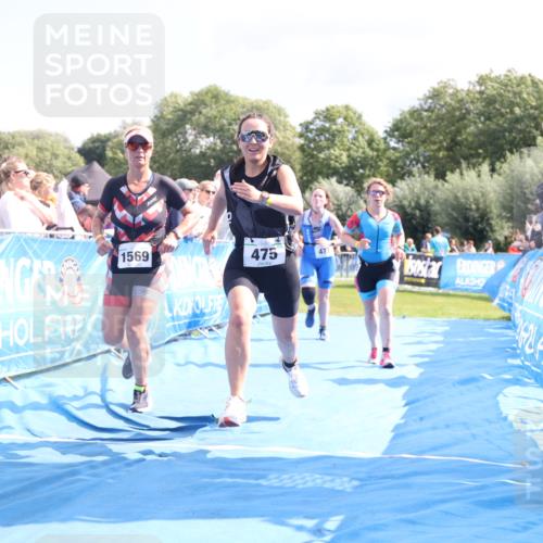 25.08.2024 - Elbe Triathlon Hamburg H.Heesch http://msf.ph/oto/6880280 25.08.2024 11:53:47 Ziel 475, 477, 487, 1508, 1569 meine-sportfotos.de