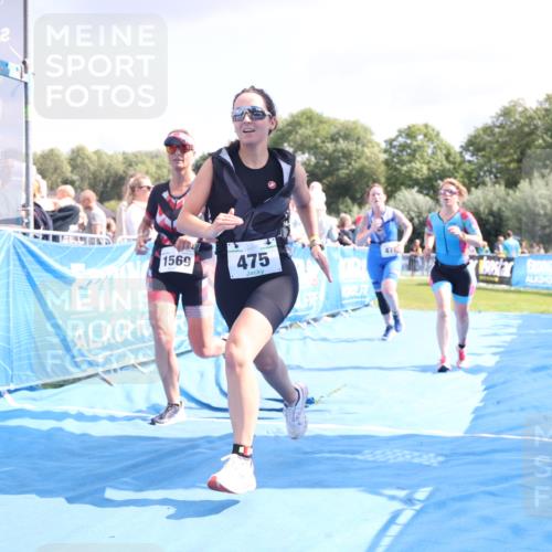 25.08.2024 - Elbe Triathlon Hamburg H.Heesch http://msf.ph/oto/6880294 25.08.2024 11:53:48 Ziel 475, 477, 1508, 1569 meine-sportfotos.de