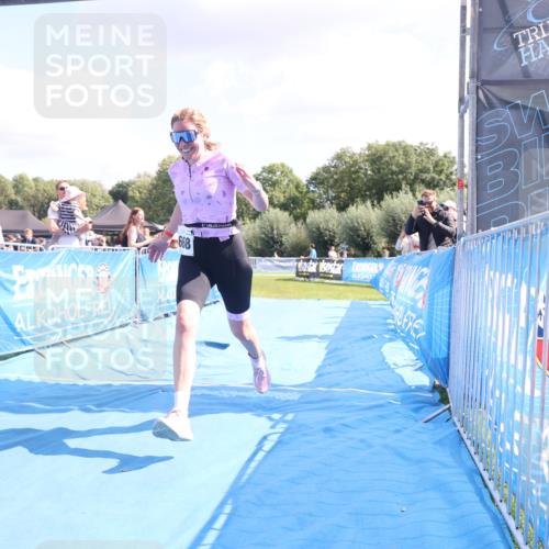 25.08.2024 - Elbe Triathlon Hamburg H.Heesch http://msf.ph/oto/6880295 25.08.2024 12:23:32 Ziel 1668, 1700 meine-sportfotos.de