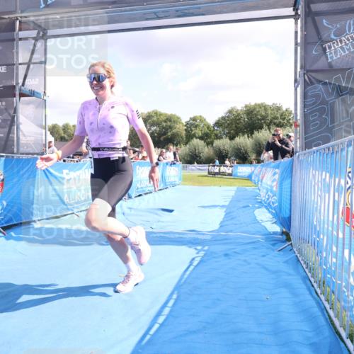 25.08.2024 - Elbe Triathlon Hamburg H.Heesch http://msf.ph/oto/6880304 25.08.2024 12:23:33 Ziel 1668, 1700 meine-sportfotos.de
