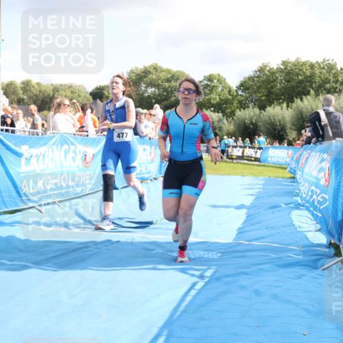25.08.2024 - Elbe Triathlon Hamburg H.Heesch http://msf.ph/oto/6880315 25.08.2024 11:53:49 Ziel 475, 477, 1508, 1569 meine-sportfotos.de