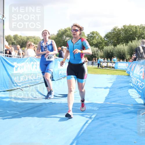 25.08.2024 - Elbe Triathlon Hamburg H.Heesch http://msf.ph/oto/6880323 25.08.2024 11:53:49 Ziel 475, 477, 1508, 1569 meine-sportfotos.de