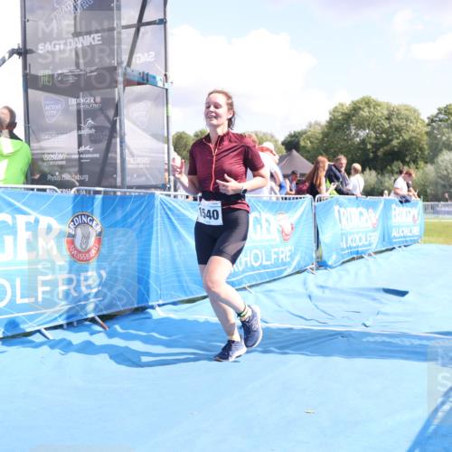 25.08.2024 - Elbe Triathlon Hamburg H.Heesch http://msf.ph/oto/6880335 25.08.2024 12:23:56 Ziel 1540 meine-sportfotos.de