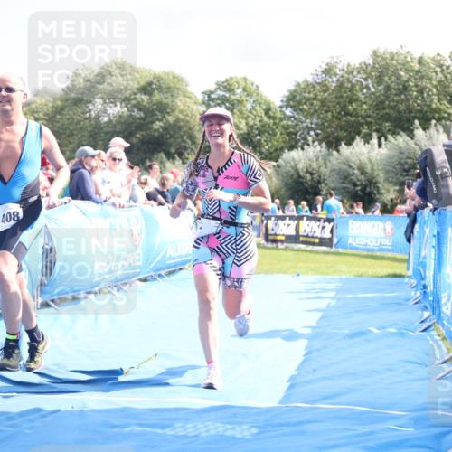 25.08.2024 - Elbe Triathlon Hamburg H.Heesch http://msf.ph/oto/6880358 25.08.2024 11:54:05 Ziel 151, 1408, 1474 meine-sportfotos.de