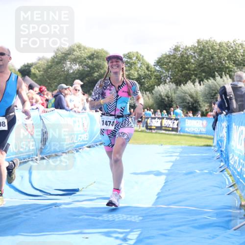 25.08.2024 - Elbe Triathlon Hamburg H.Heesch http://msf.ph/oto/6880366 25.08.2024 11:54:05 Ziel 151, 1408, 1474 meine-sportfotos.de