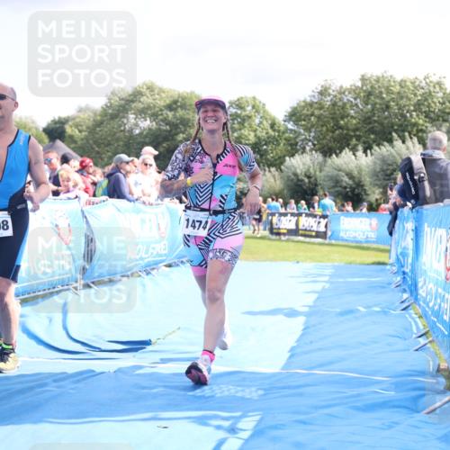 25.08.2024 - Elbe Triathlon Hamburg H.Heesch http://msf.ph/oto/6880368 25.08.2024 11:54:05 Ziel 151, 1408, 1474 meine-sportfotos.de