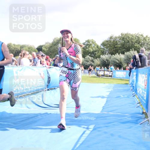 25.08.2024 - Elbe Triathlon Hamburg H.Heesch http://msf.ph/oto/6880380 25.08.2024 11:54:06 Ziel 151, 1408, 1474 meine-sportfotos.de