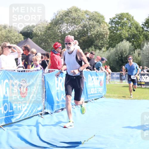 25.08.2024 - Elbe Triathlon Hamburg H.Heesch http://msf.ph/oto/6880487 25.08.2024 11:54:33 Ziel 373, 1464 meine-sportfotos.de