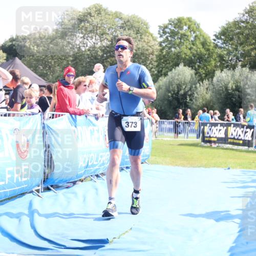 25.08.2024 - Elbe Triathlon Hamburg H.Heesch http://msf.ph/oto/6880510 25.08.2024 11:54:35 Ziel 373, 1464 meine-sportfotos.de