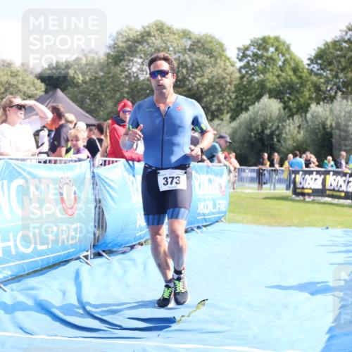 25.08.2024 - Elbe Triathlon Hamburg H.Heesch http://msf.ph/oto/6880521 25.08.2024 11:54:36 Ziel 373, 514, 1464 meine-sportfotos.de