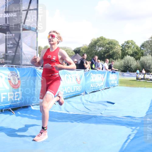 25.08.2024 - Elbe Triathlon Hamburg H.Heesch http://msf.ph/oto/6880536 25.08.2024 12:25:53 Ziel 1730 meine-sportfotos.de