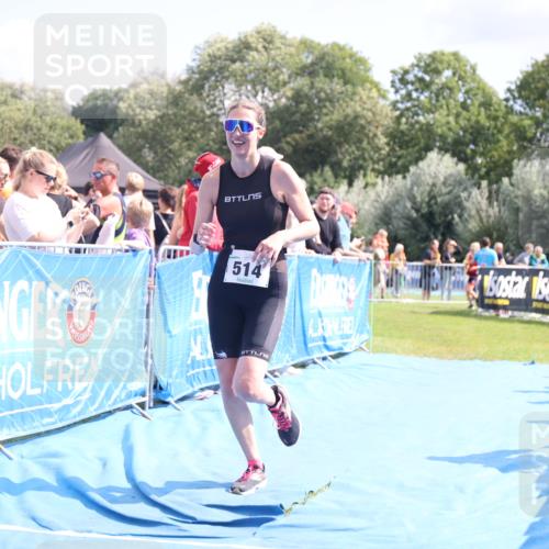 25.08.2024 - Elbe Triathlon Hamburg H.Heesch http://msf.ph/oto/6880555 25.08.2024 11:54:44 Ziel 514 meine-sportfotos.de