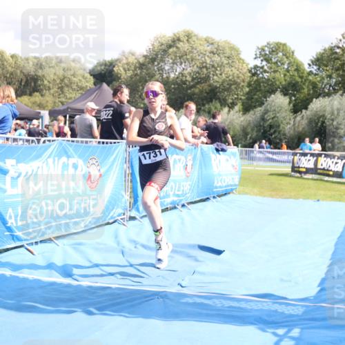 25.08.2024 - Elbe Triathlon Hamburg H.Heesch http://msf.ph/oto/6880565 25.08.2024 12:26:31 Ziel 1731 meine-sportfotos.de