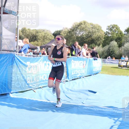 25.08.2024 - Elbe Triathlon Hamburg H.Heesch http://msf.ph/oto/6880574 25.08.2024 12:26:31 Ziel 1731 meine-sportfotos.de