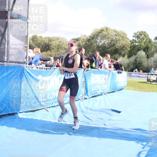 25.08.2024 - Elbe Triathlon Hamburg H.Heesch http://msf.ph/oto/6880576 25.08.2024 12:26:31 Ziel 1731 meine-sportfotos.de