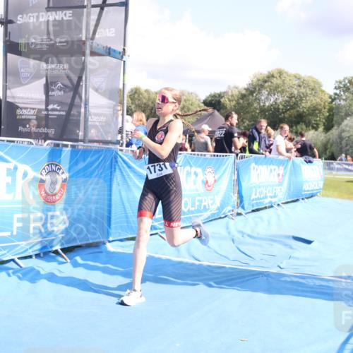25.08.2024 - Elbe Triathlon Hamburg H.Heesch http://msf.ph/oto/6880585 25.08.2024 12:26:31 Ziel 1731 meine-sportfotos.de