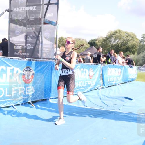 25.08.2024 - Elbe Triathlon Hamburg H.Heesch http://msf.ph/oto/6880587 25.08.2024 12:26:31 Ziel 1731 meine-sportfotos.de