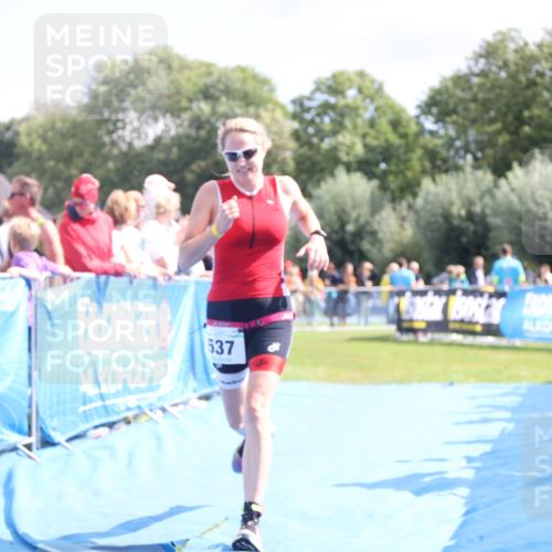 25.08.2024 - Elbe Triathlon Hamburg H.Heesch http://msf.ph/oto/6880594 25.08.2024 11:54:54 Ziel 537 meine-sportfotos.de
