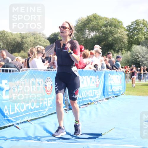 25.08.2024 - Elbe Triathlon Hamburg H.Heesch http://msf.ph/oto/6880624 25.08.2024 11:55:06 Ziel 1529, 1702 meine-sportfotos.de