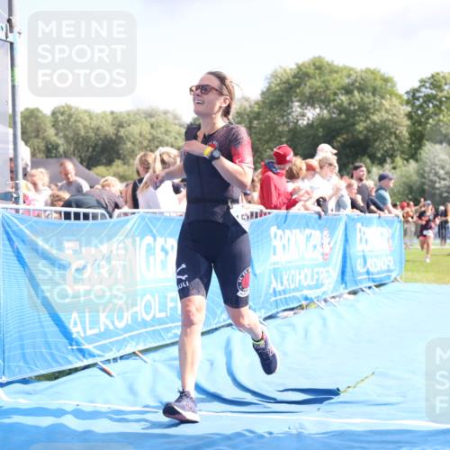 25.08.2024 - Elbe Triathlon Hamburg H.Heesch http://msf.ph/oto/6880628 25.08.2024 11:55:06 Ziel 1529, 1702 meine-sportfotos.de