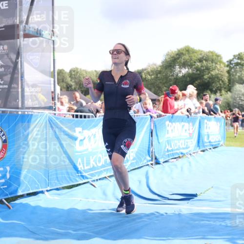 25.08.2024 - Elbe Triathlon Hamburg H.Heesch http://msf.ph/oto/6880636 25.08.2024 11:55:07 Ziel 1529, 1702 meine-sportfotos.de