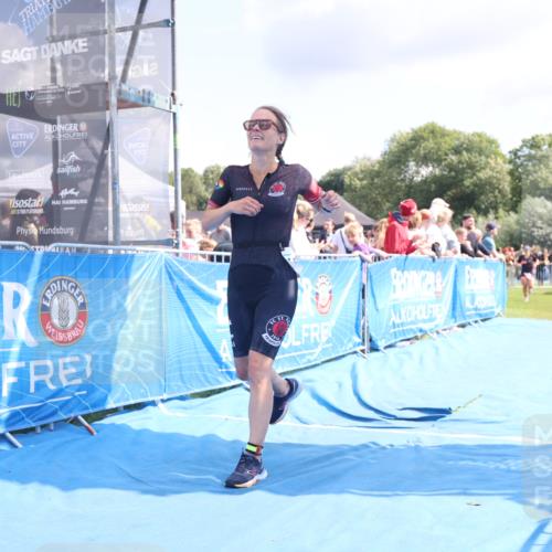 25.08.2024 - Elbe Triathlon Hamburg H.Heesch http://msf.ph/oto/6880641 25.08.2024 11:55:07 Ziel 1529, 1702 meine-sportfotos.de