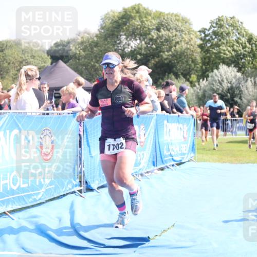 25.08.2024 - Elbe Triathlon Hamburg H.Heesch http://msf.ph/oto/6880664 25.08.2024 11:55:12 Ziel 540, 675, 1529, 1537, 1630, 1702 meine-sportfotos.de