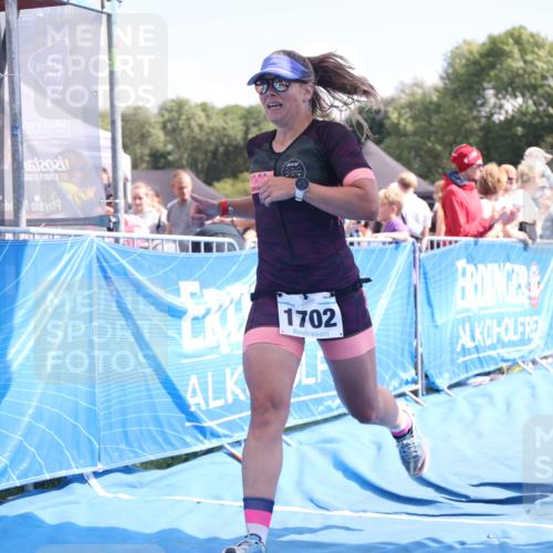 25.08.2024 - Elbe Triathlon Hamburg H.Heesch http://msf.ph/oto/6880685 25.08.2024 11:55:12 Ziel 540, 675, 1529, 1537, 1630, 1702 meine-sportfotos.de