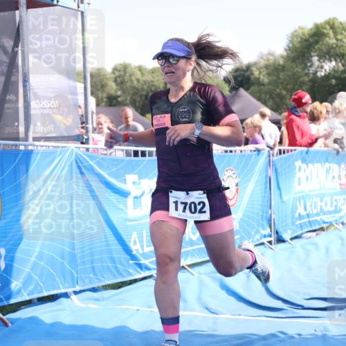 25.08.2024 - Elbe Triathlon Hamburg H.Heesch http://msf.ph/oto/6880687 25.08.2024 11:55:12 Ziel 540, 675, 1529, 1537, 1630, 1702 meine-sportfotos.de