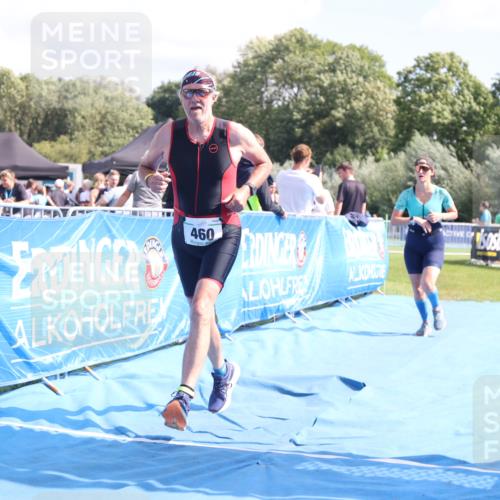 25.08.2024 - Elbe Triathlon Hamburg H.Heesch http://msf.ph/oto/6880699 25.08.2024 12:27:02 Ziel 460, 1494 meine-sportfotos.de
