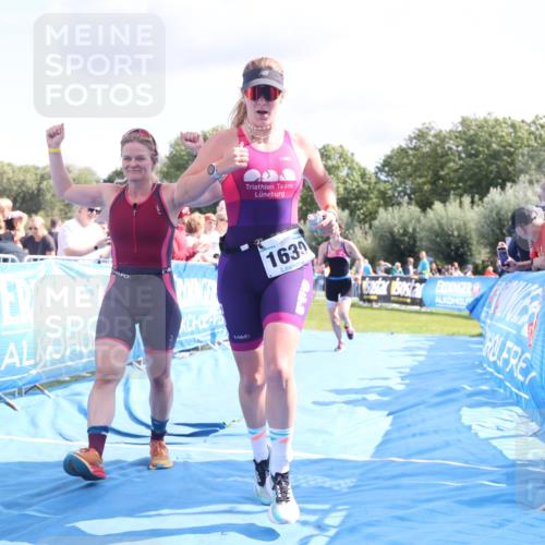 25.08.2024 - Elbe Triathlon Hamburg H.Heesch http://msf.ph/oto/6880778 25.08.2024 11:55:20 Ziel 540, 675, 1537, 1630, 1643, 1692 meine-sportfotos.de