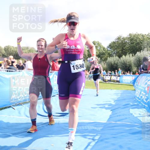 25.08.2024 - Elbe Triathlon Hamburg H.Heesch http://msf.ph/oto/6880785 25.08.2024 11:55:20 Ziel 540, 675, 1537, 1630, 1643, 1692 meine-sportfotos.de