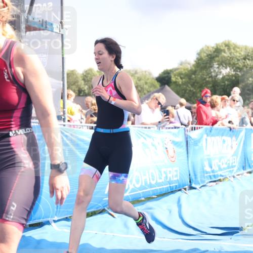 25.08.2024 - Elbe Triathlon Hamburg H.Heesch http://msf.ph/oto/6880812 25.08.2024 11:55:22 Ziel 540, 675, 1537, 1630, 1643, 1692 meine-sportfotos.de