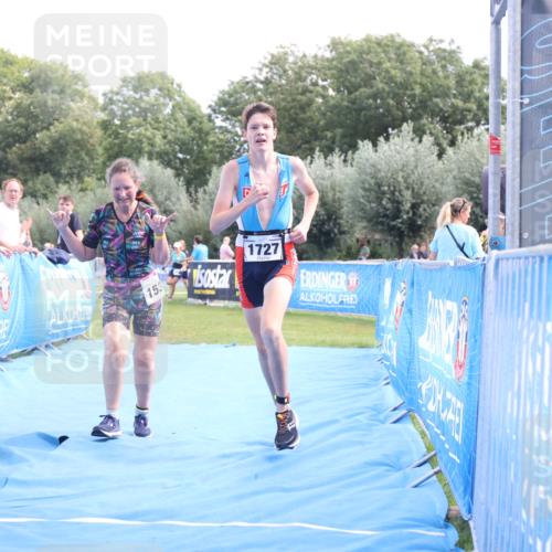 25.08.2024 - Elbe Triathlon Hamburg H.Heesch http://msf.ph/oto/6880818 25.08.2024 12:27:25 Ziel 1531, 1655, 1676, 1726, 1727 meine-sportfotos.de