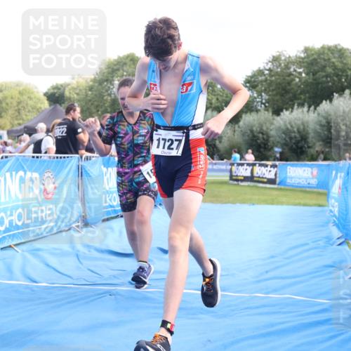 25.08.2024 - Elbe Triathlon Hamburg H.Heesch http://msf.ph/oto/6880826 25.08.2024 12:27:26 Ziel 1531, 1655, 1676, 1727 meine-sportfotos.de