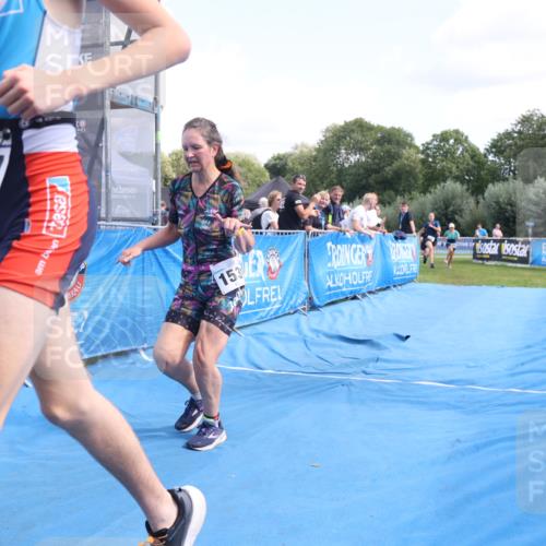 25.08.2024 - Elbe Triathlon Hamburg H.Heesch http://msf.ph/oto/6880845 25.08.2024 12:27:27 Ziel 1531, 1534, 1655, 1676, 1727 meine-sportfotos.de