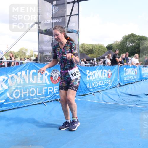 25.08.2024 - Elbe Triathlon Hamburg H.Heesch http://msf.ph/oto/6880858 25.08.2024 12:27:27 Ziel 1531, 1534, 1655, 1676, 1727 meine-sportfotos.de