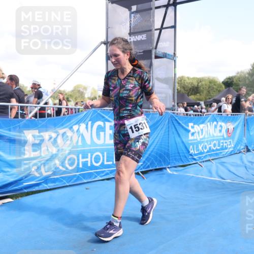 25.08.2024 - Elbe Triathlon Hamburg H.Heesch http://msf.ph/oto/6880865 25.08.2024 12:27:27 Ziel 1531, 1534, 1655, 1676, 1727 meine-sportfotos.de