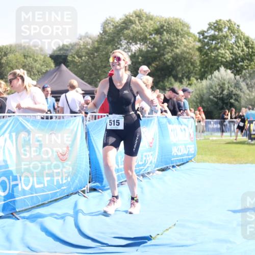 25.08.2024 - Elbe Triathlon Hamburg H.Heesch http://msf.ph/oto/6880873 25.08.2024 11:55:34 Ziel 515, 1610, 1692 meine-sportfotos.de