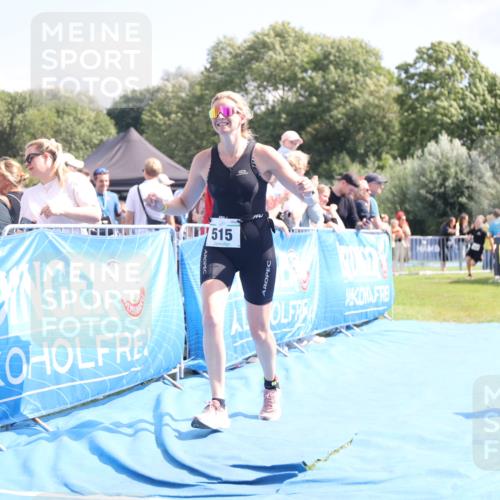 25.08.2024 - Elbe Triathlon Hamburg H.Heesch http://msf.ph/oto/6880875 25.08.2024 11:55:34 Ziel 515, 1610, 1692 meine-sportfotos.de