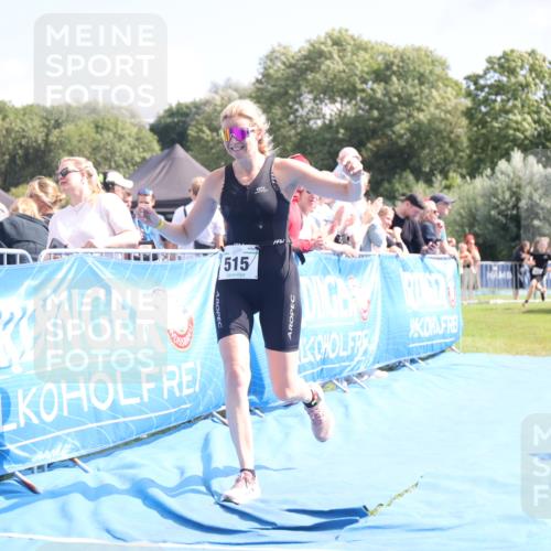 25.08.2024 - Elbe Triathlon Hamburg H.Heesch http://msf.ph/oto/6880880 25.08.2024 11:55:34 Ziel 515, 1610, 1692 meine-sportfotos.de