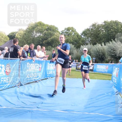 25.08.2024 - Elbe Triathlon Hamburg H.Heesch http://msf.ph/oto/6880883 25.08.2024 12:27:30 Ziel 1531, 1534, 1655, 1676, 1727 meine-sportfotos.de