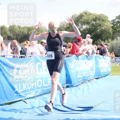 25.08.2024 - Elbe Triathlon Hamburg H.Heesch http://msf.ph/oto/6880890 25.08.2024 11:55:34 Ziel 515, 1610, 1692 meine-sportfotos.de